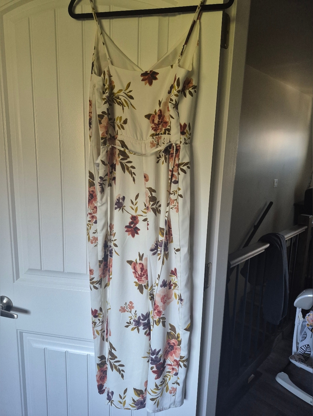 Dynamite Floral Capri Jumpsuit - Picture 4 of 5